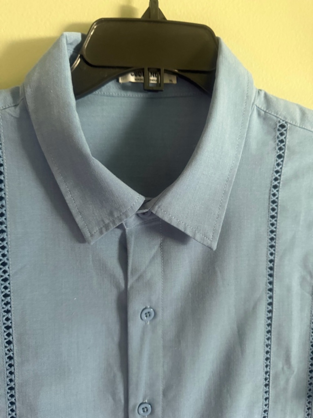Coofandy Men's Blue Guayabera Openwork Detail Panels Cuban Short-Sleeve size XL - Picture 2 of 13
